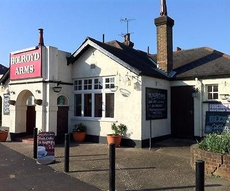 Апартаменти Holroyd Arms Гілфорд Екстер'єр фото